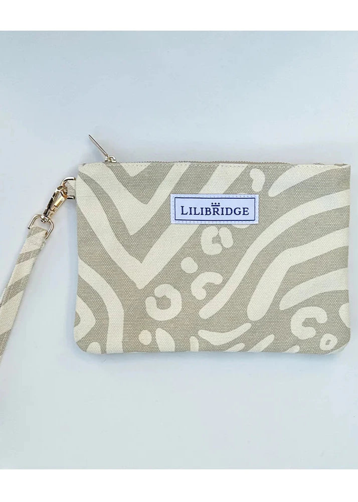 The Lilibridge Wristlet