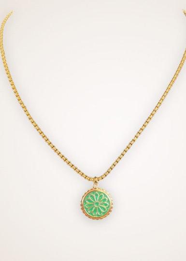 Daisy Pendant Necklace