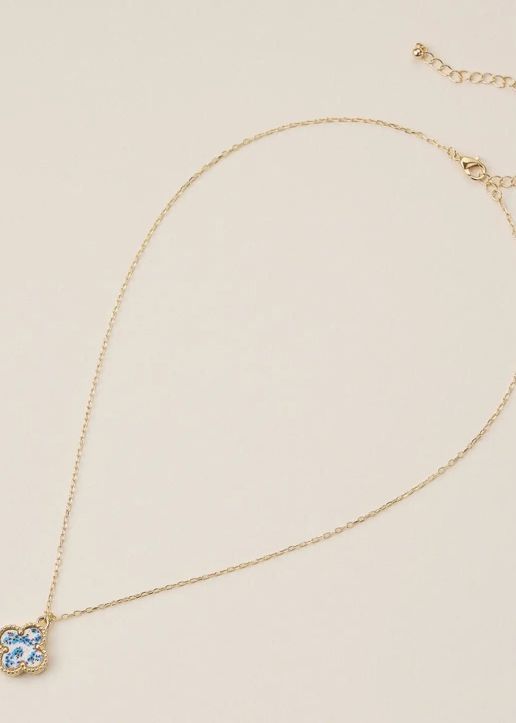 Shell Charm Necklace