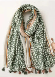 Luxurious Floral Print Scarf