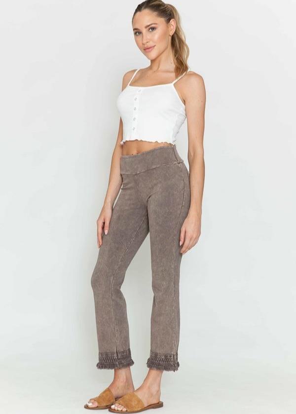 Kacey Cropped Pant