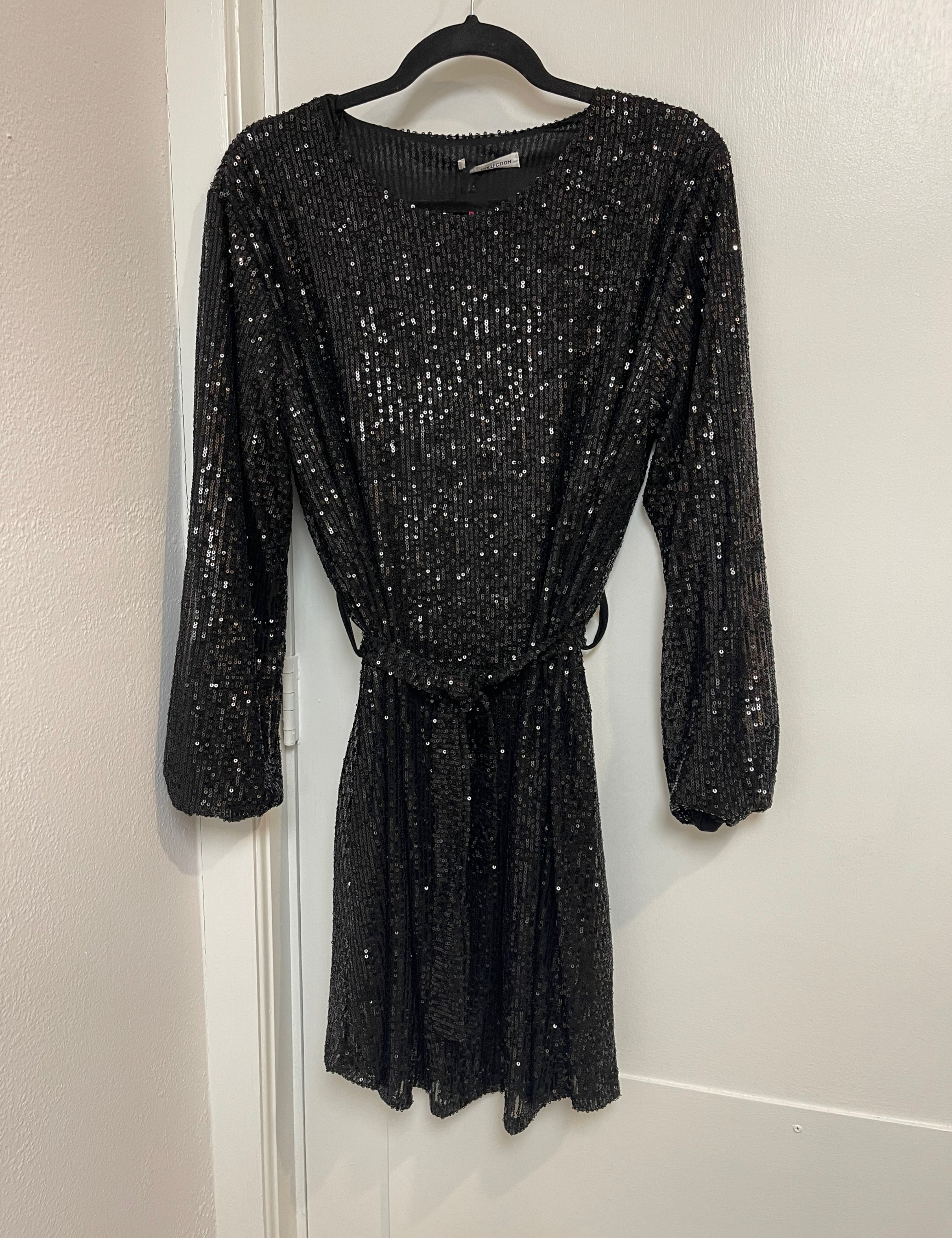 Noelle Sequin Dress