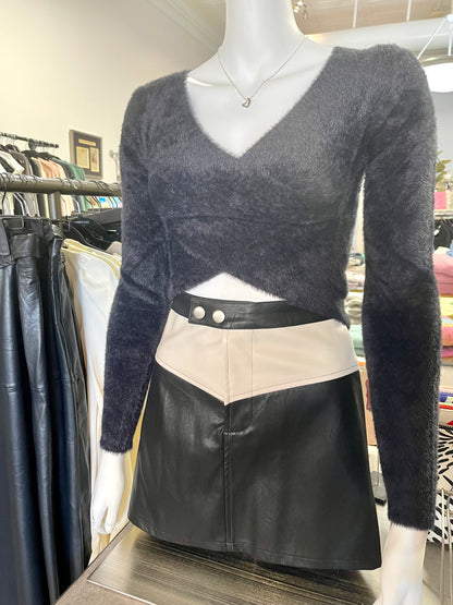 Le Lis Leather Skirt