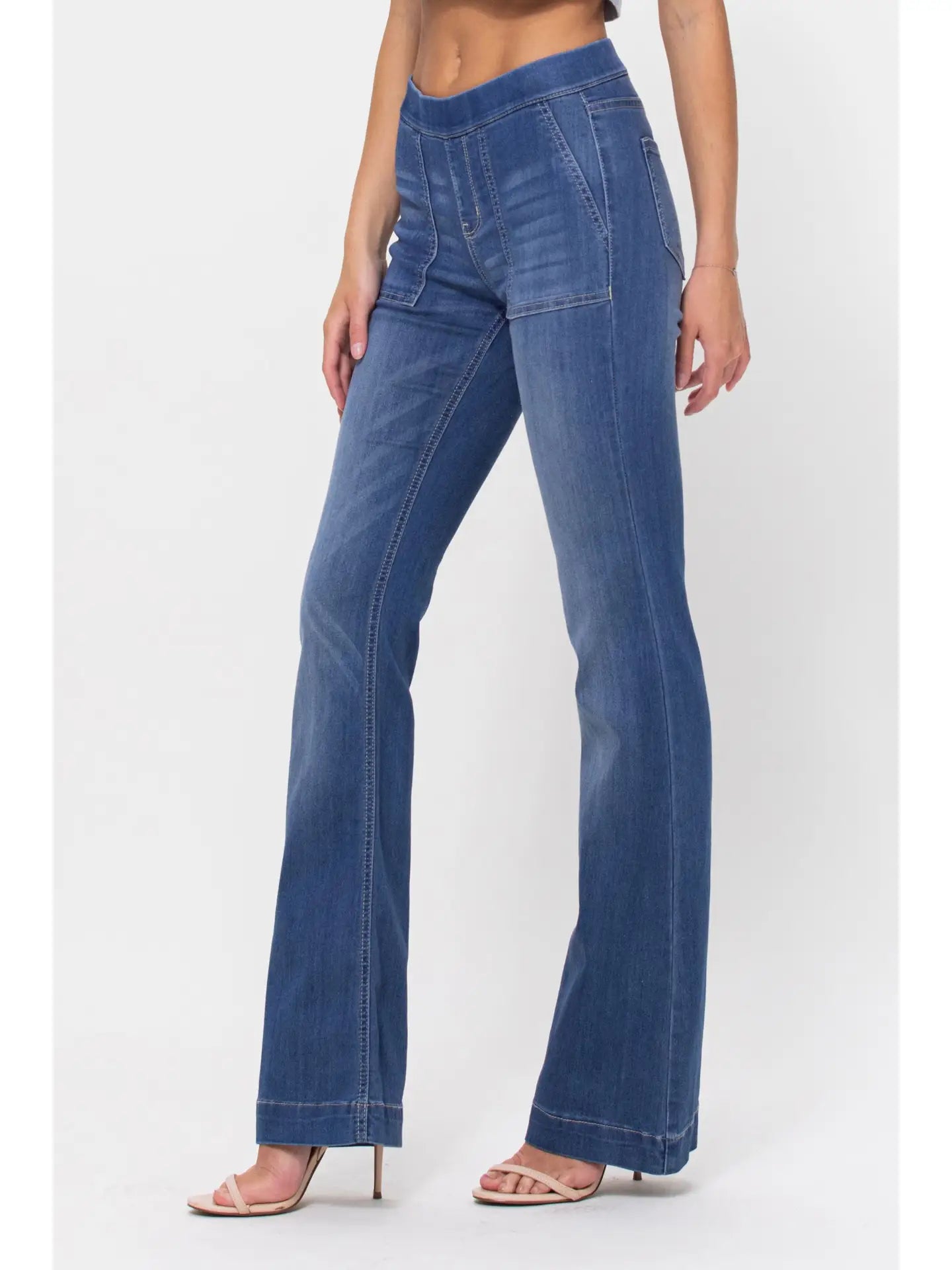 Flora Flare Jeans