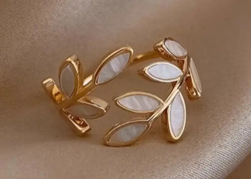 Leaf Ring