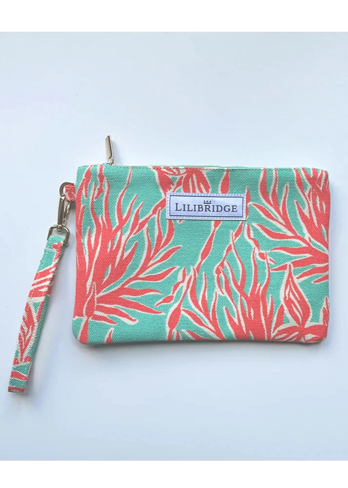 The Lilibridge Wristlet